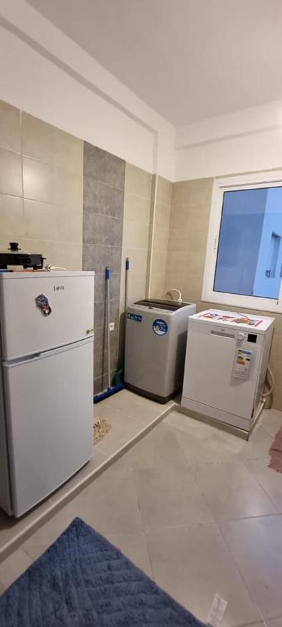 Excellent Rapport Qualite Prix Pour Cet Appartement 3 Etoiles 2P Tout Confort Clim Reversible Residence Golf Mesnana Tanger Exteriör bild
